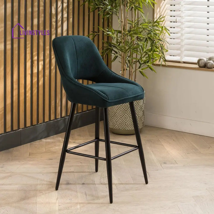 4 Willow Counter Height Bar Stools Green