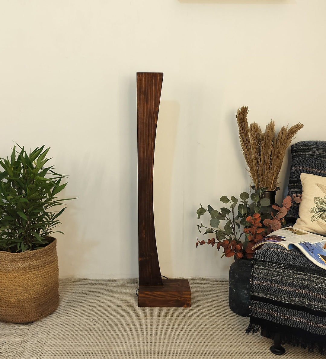 Arc LED Wooden Floor Lamp