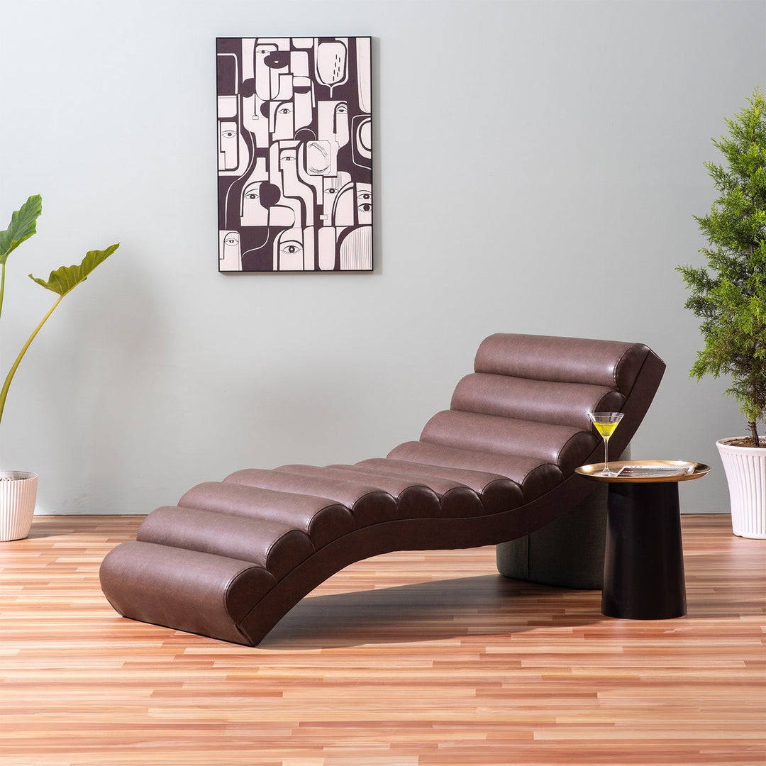 Artyom Cozy Chaise Lounge Perfect for Nooks