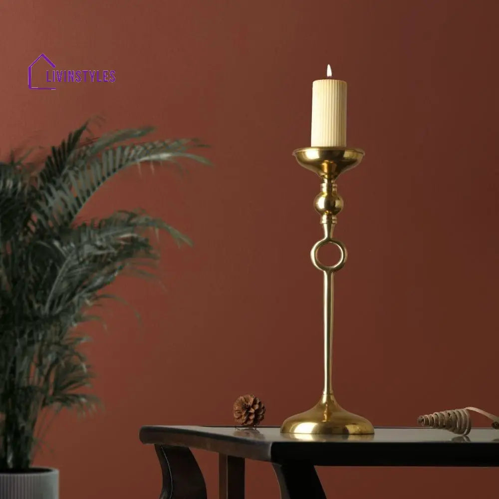 Ajna Small Gold Pillar Holder