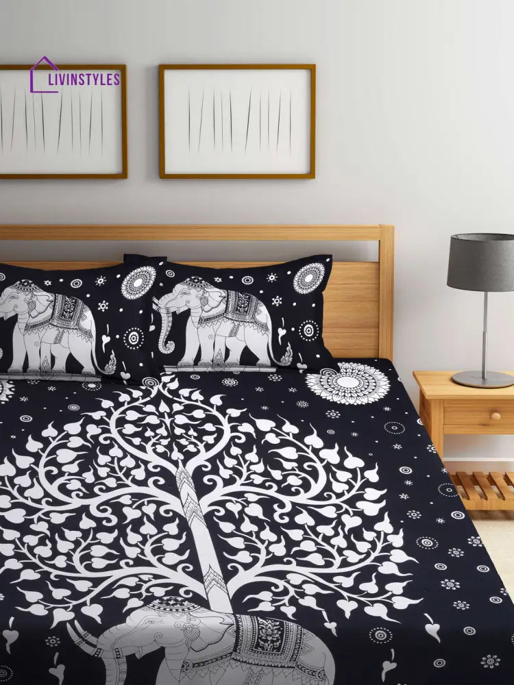 Animal Printed Black Color Cotton Double Bedsheet With 2 Pillow Coverss