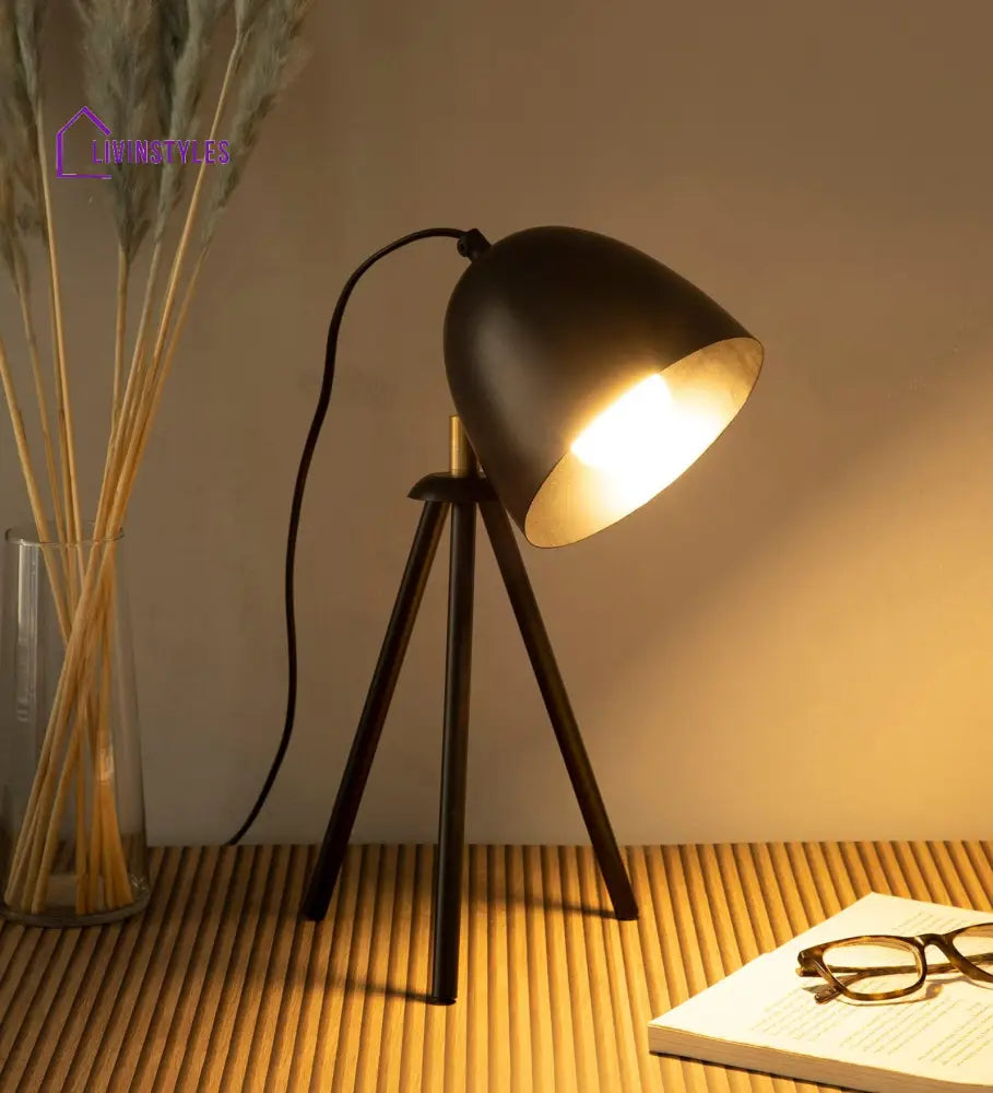 Anis Tripod Desk Lamp Black Table