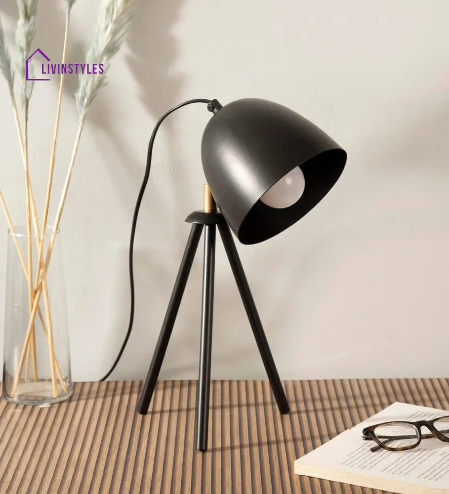 Anis Tripod Desk Lamp Black Table