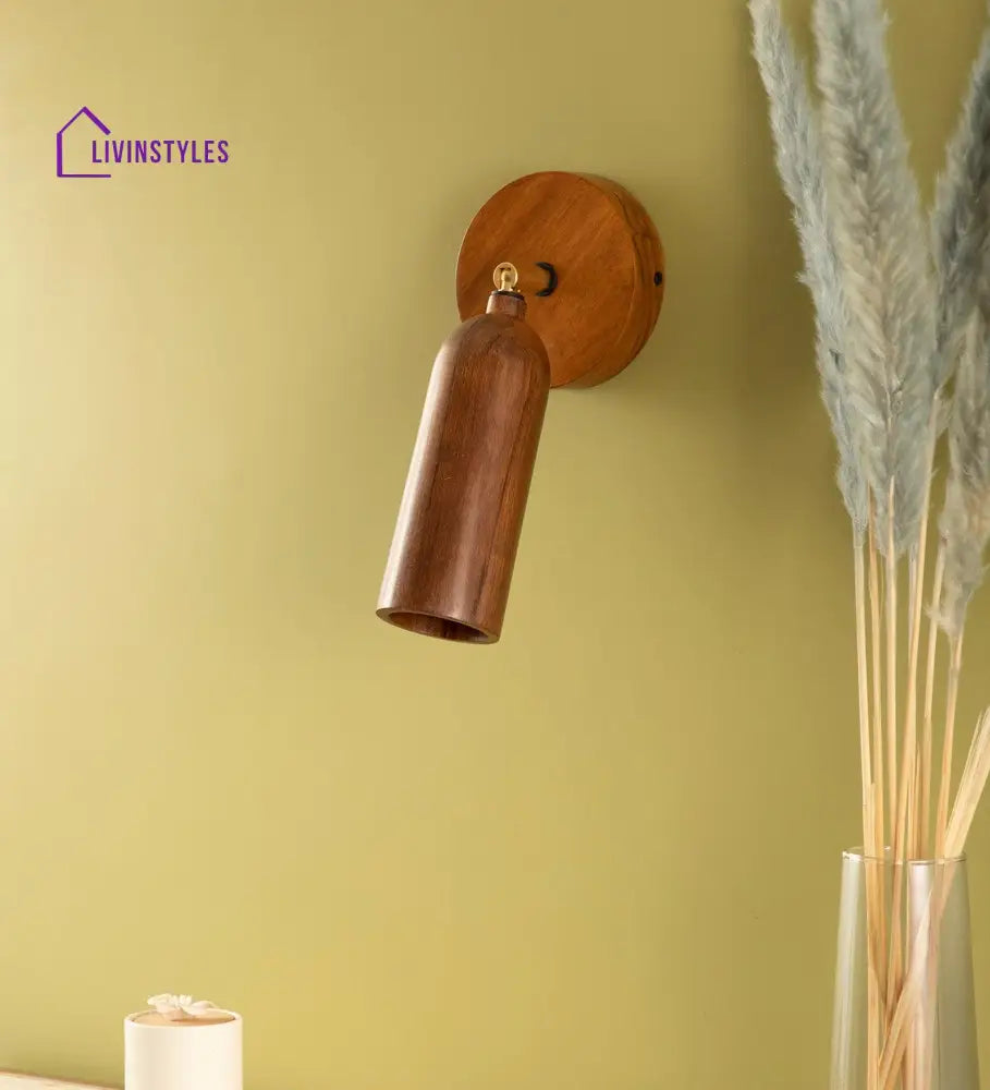 Bedside Wooden Wall Sconce Lamp