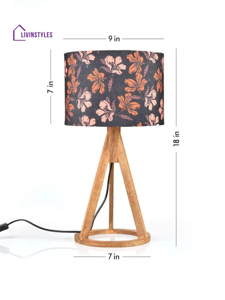 Black Flower Trio Wooden Lamp