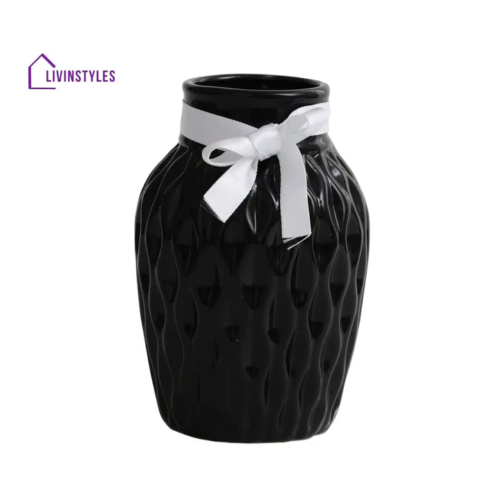 Black Wavecera Vase Pot