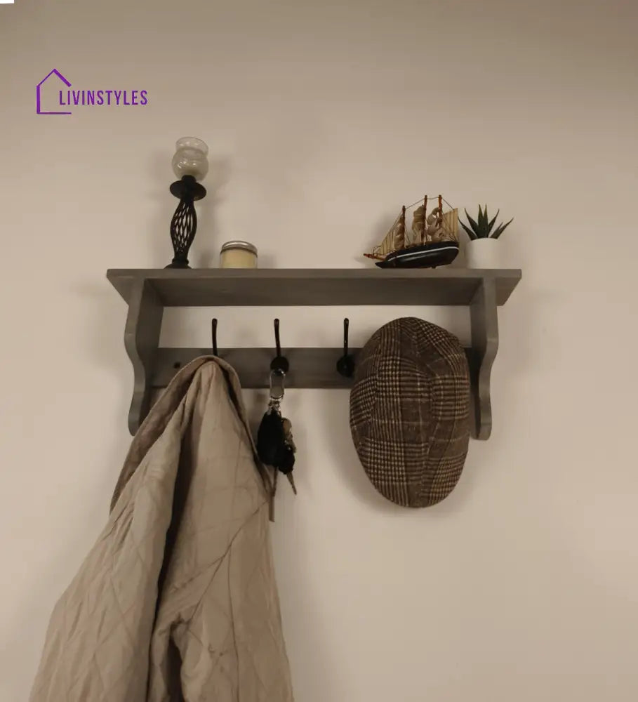 Brentwood Wooden Wall Shelf Organiser With Key Holders