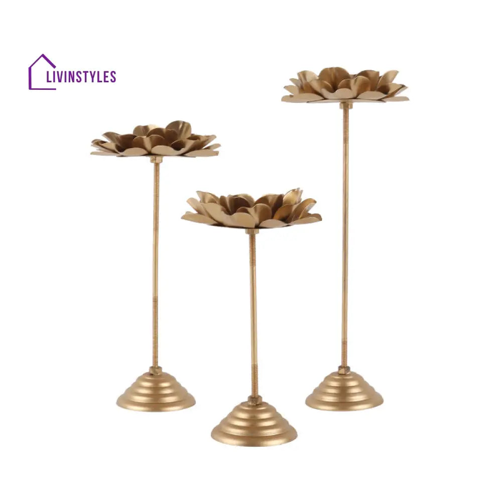 Candlelit Petal Detachable Tealight Holder | Set Of 3 Tea Light Stand