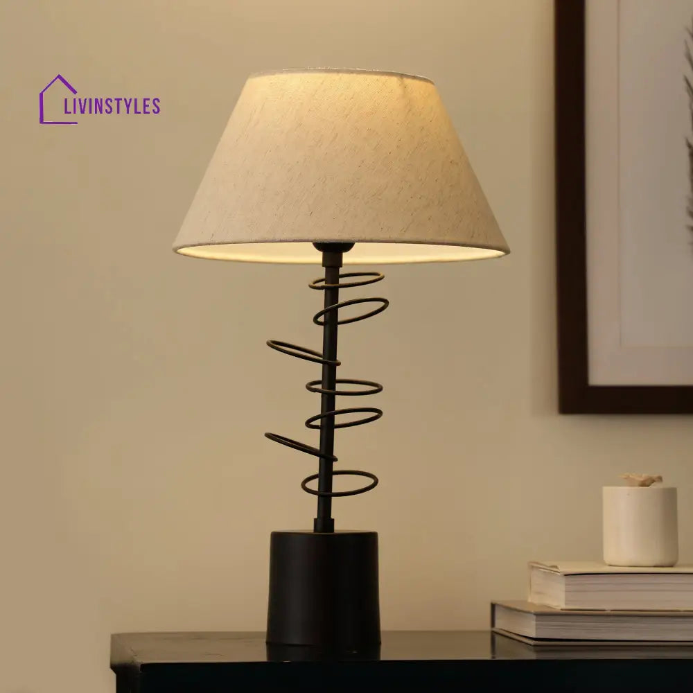 Cascading Rings Lamp Black Table Lamp