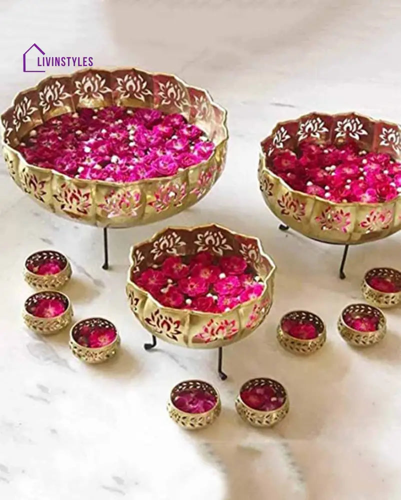 Classic Iron Kamal Diya | Set Of 10