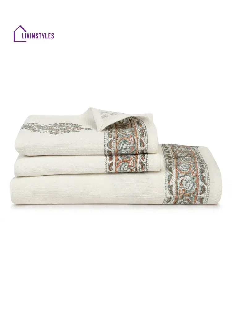 Cream And Green 180 Gsm Hand Block Paisley Cotton Towel Set Of 3