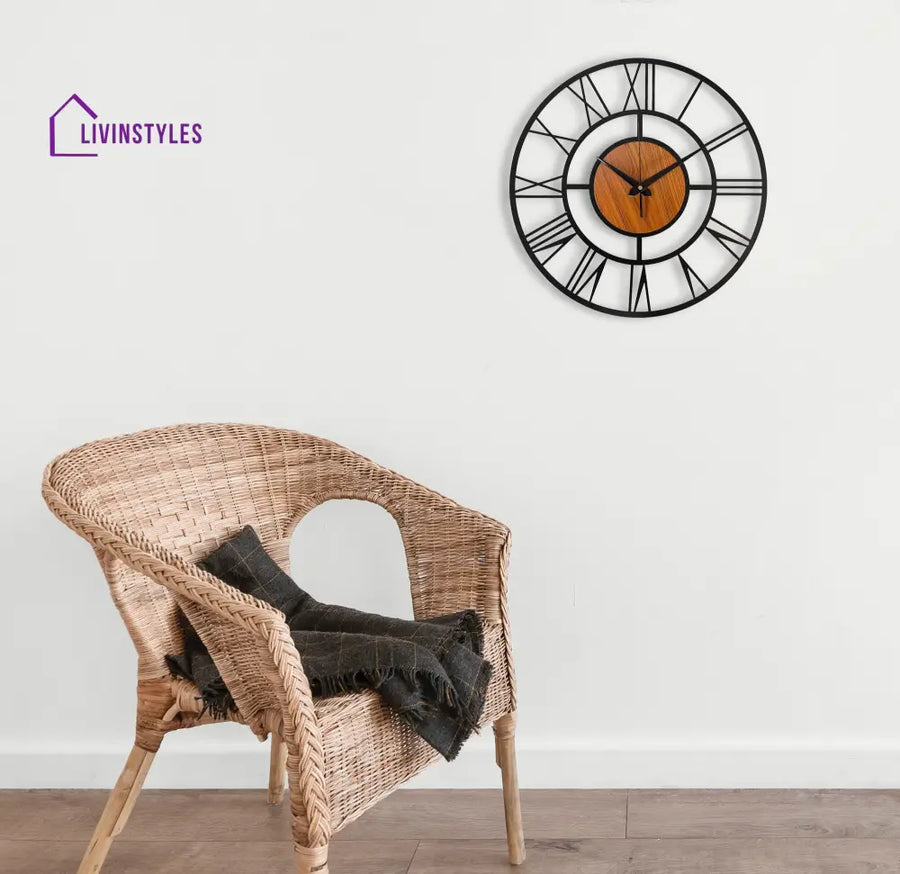 Designer Roman Metal/Wooden Wall clock