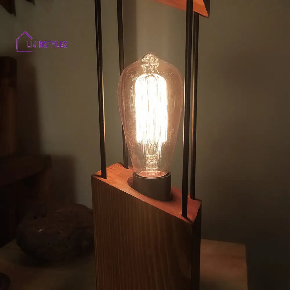 Diagon Wood And Metal Table Lamp Lamps