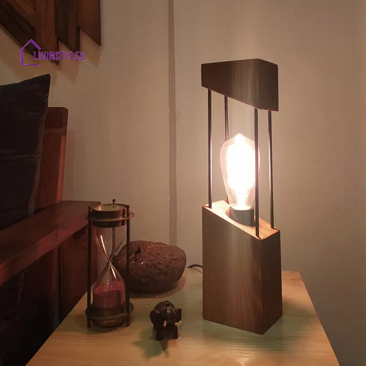 Diagon Wood And Metal Table Lamp Lamps