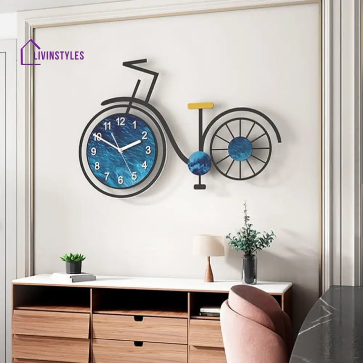 Ekam Metal Wall Clock