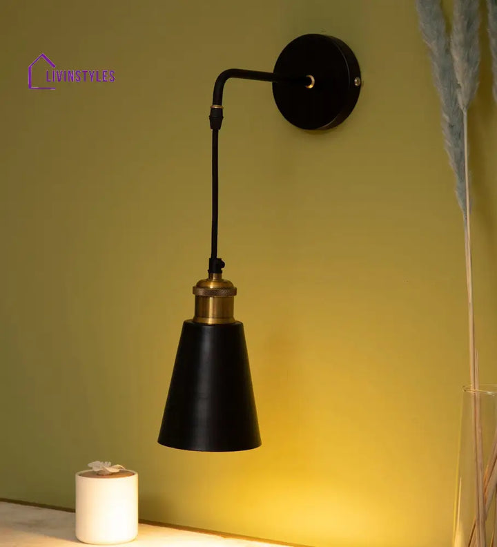 Ferm Living Arum Wall Sconce Lamp