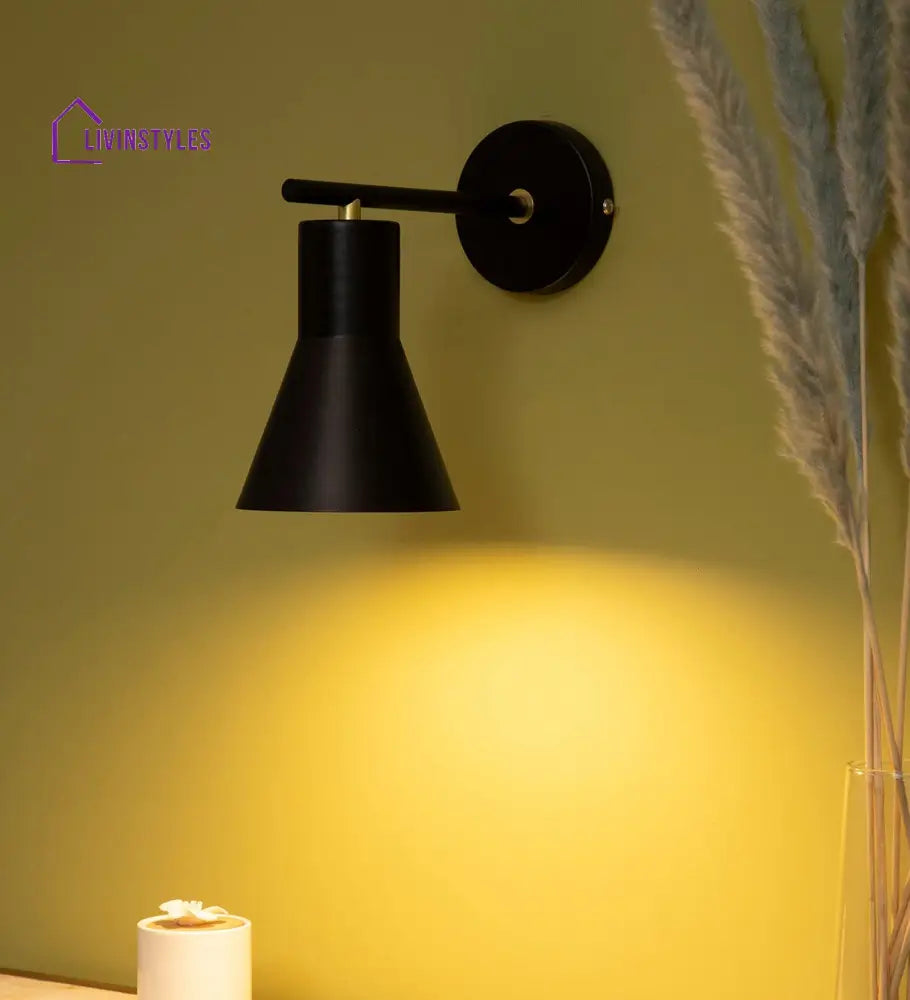 Float Aricolo Wall Sconce Lamp