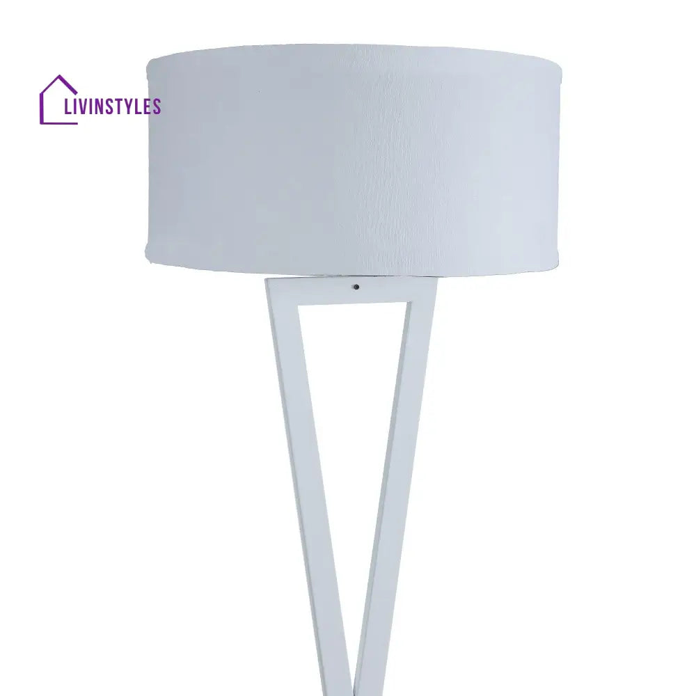 Hamptons White Floor Lamp With Metal Base By Ss Lightings