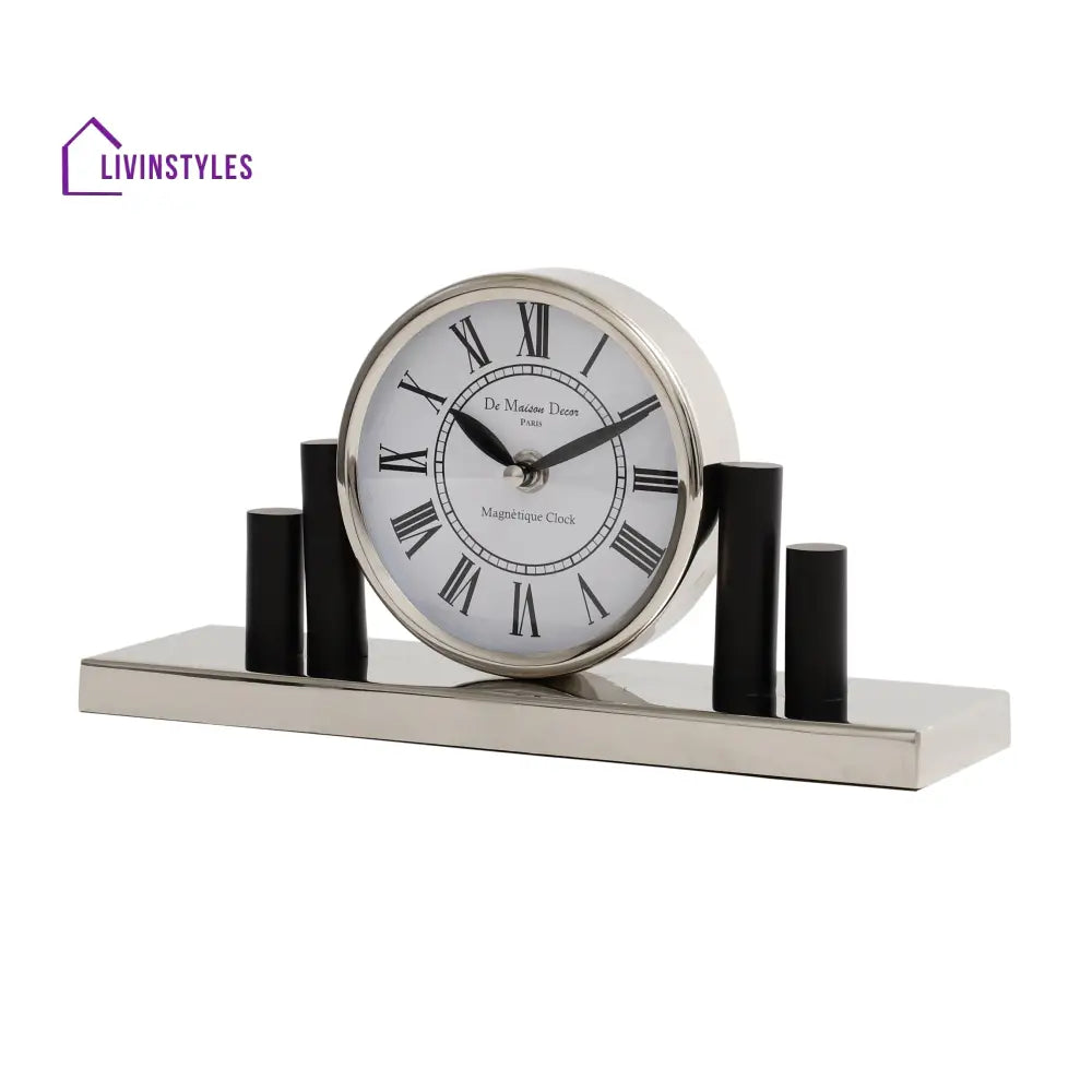 Harbor Hour Clock In Silver Bathroom Set