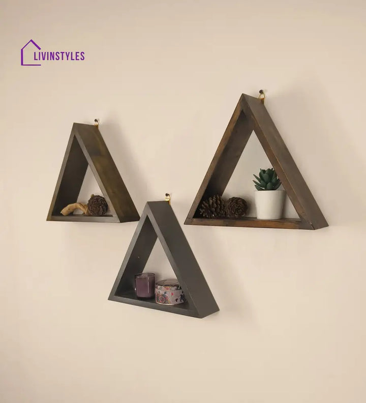 Henry Iii Triangular Set Of 3 Wooden Wall Shelves Decor