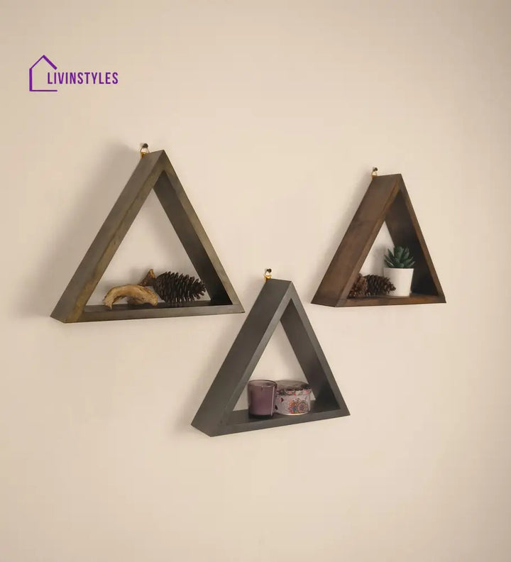 Henry Iii Triangular Set Of 3 Wooden Wall Shelves Decor