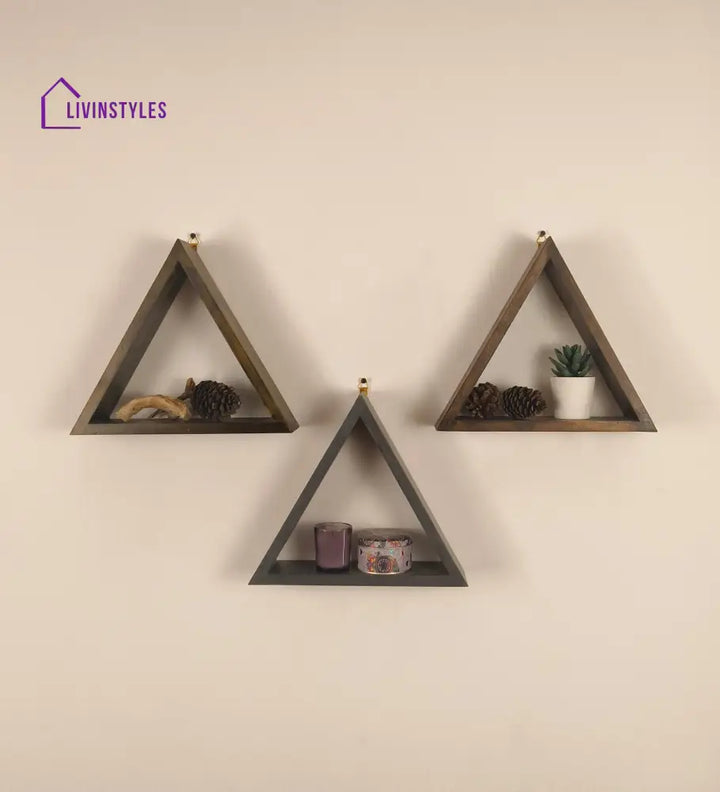 Henry Iii Triangular Set Of 3 Wooden Wall Shelves Decor