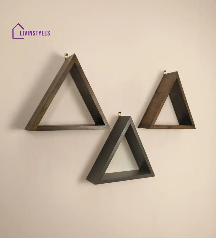 Henry Iii Triangular Set Of 3 Wooden Wall Shelves Decor