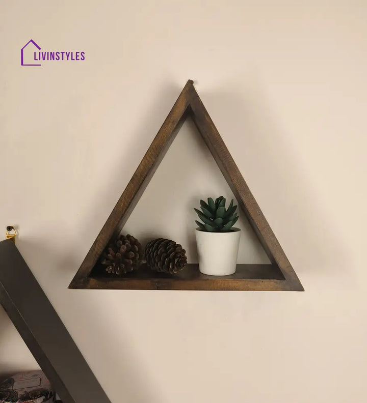 Henry Iii Triangular Set Of 3 Wooden Wall Shelves Decor