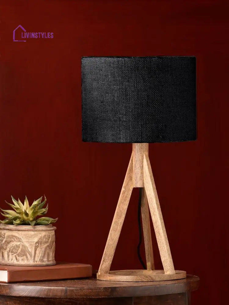 Jute Black Trio Wooden Lamp