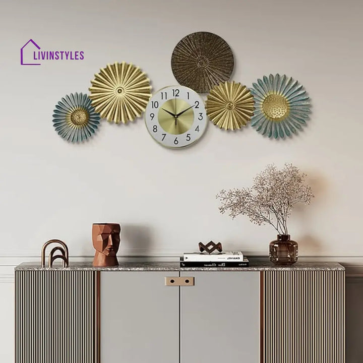 Kevalya Metal Wall Clock