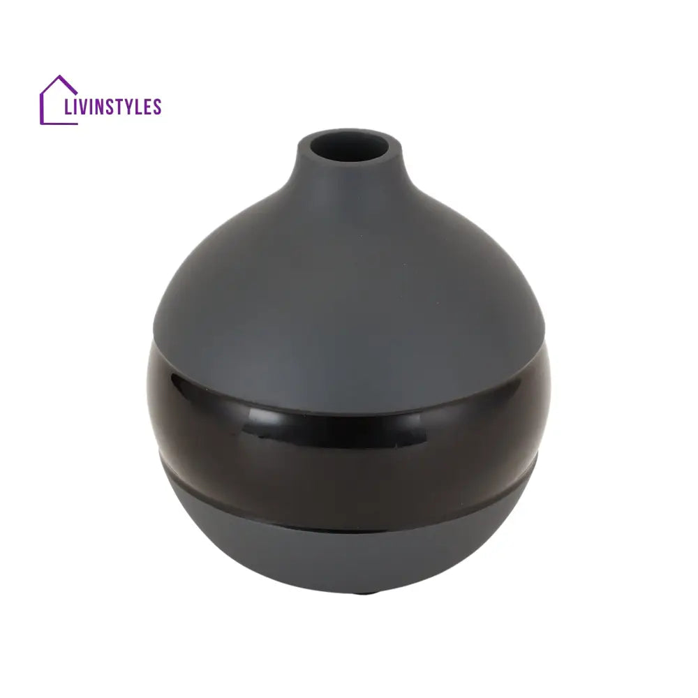 Klova Graphite Vase With Black Enamel Pot