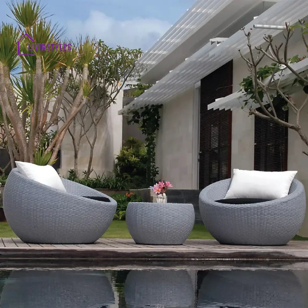 Kunal 3 Piece Circular Outdoor Patio Set (Grey & Black)