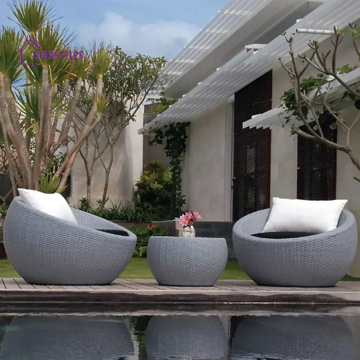 Kunal 3 Piece Circular Outdoor Patio Set (Grey & Black)