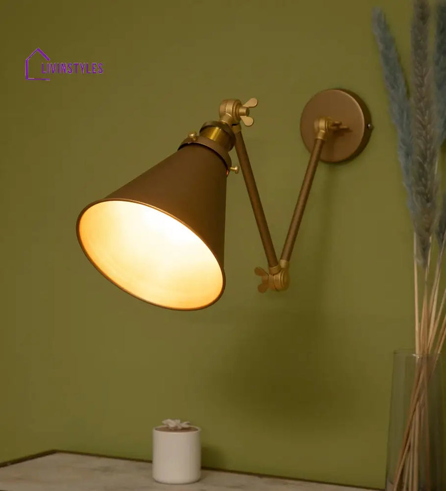 Mimmic Gold Wall Sconce Lamp