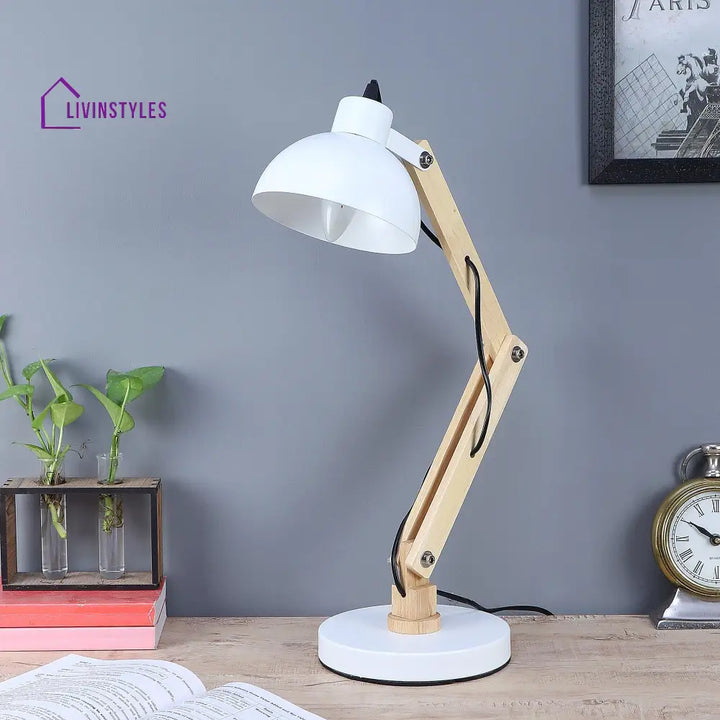 Modern White Study Lamp With Metal Base By Ss Lightings Study