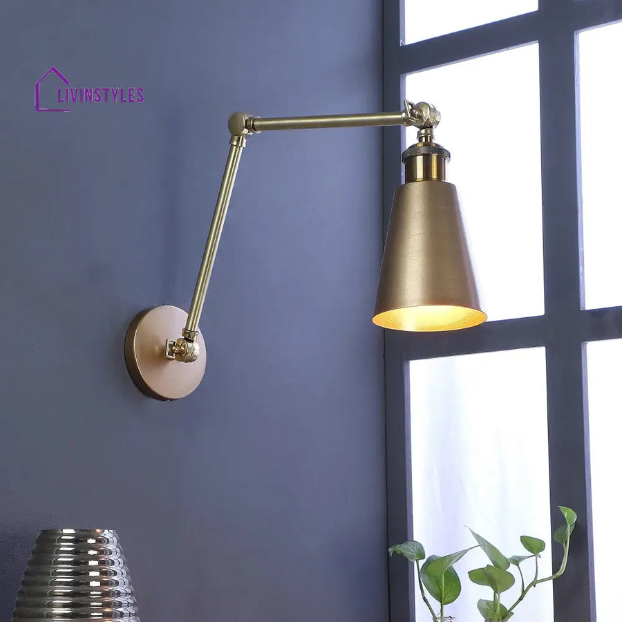 Morden Brass Metal Wall Light By Ss Lightings Lamp