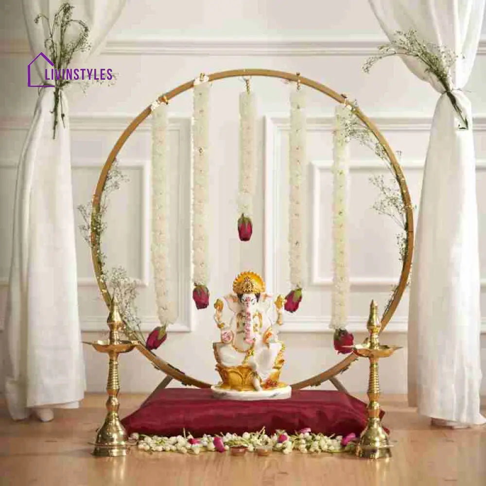 Nikhil Circular Backdrop Stand For Navratri Mandap Decoration