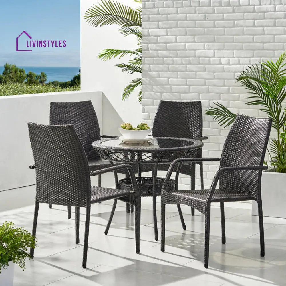 Nirmala 4 Seater Round Outdoor Dining Set