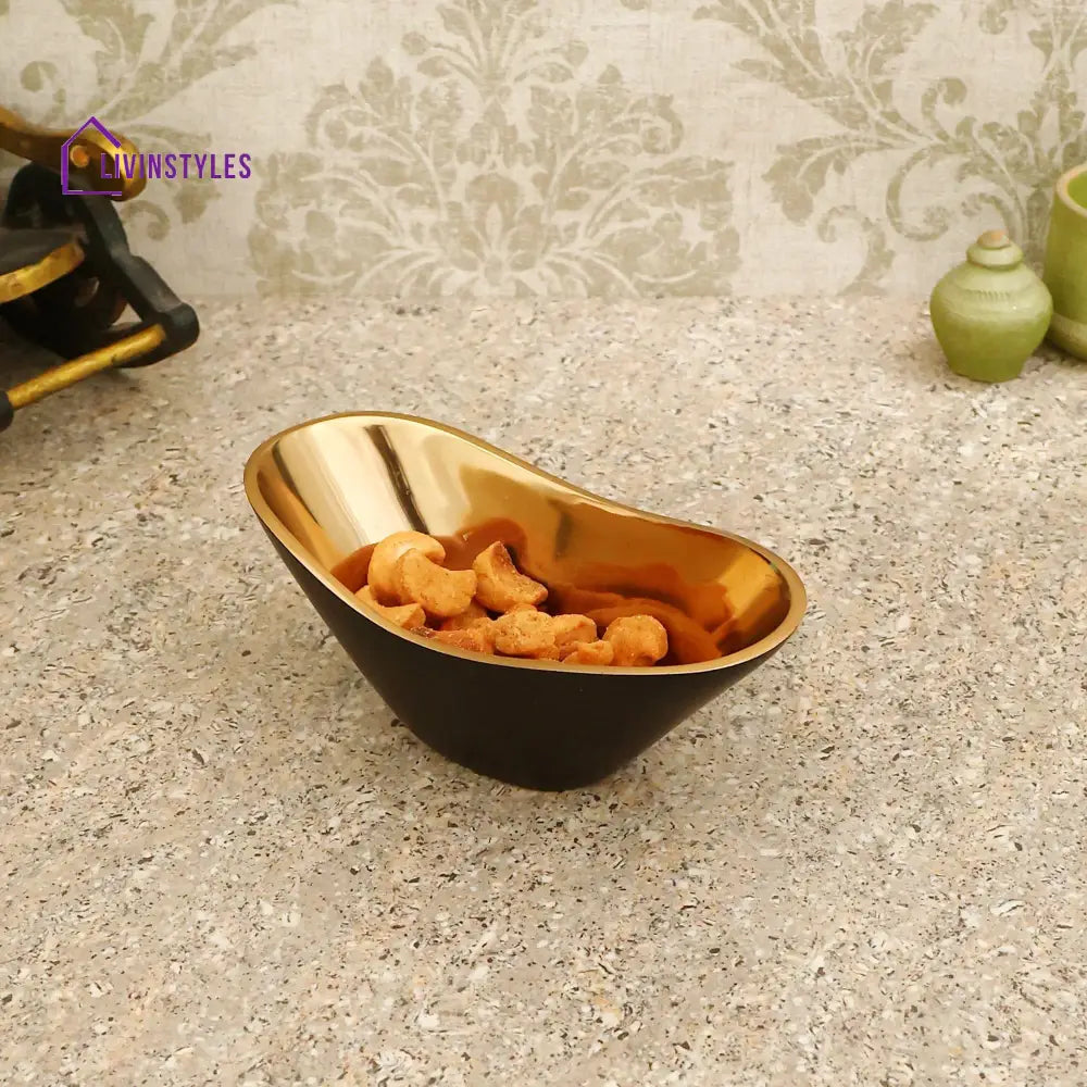 Opulent Oval Bowl Gold