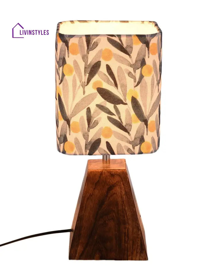 Pyramid Leafy Print Lamp