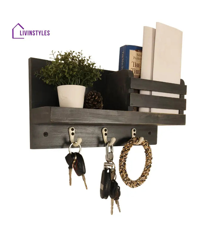 Richmond Wooden Wall Shelf Organiser With Key Holders