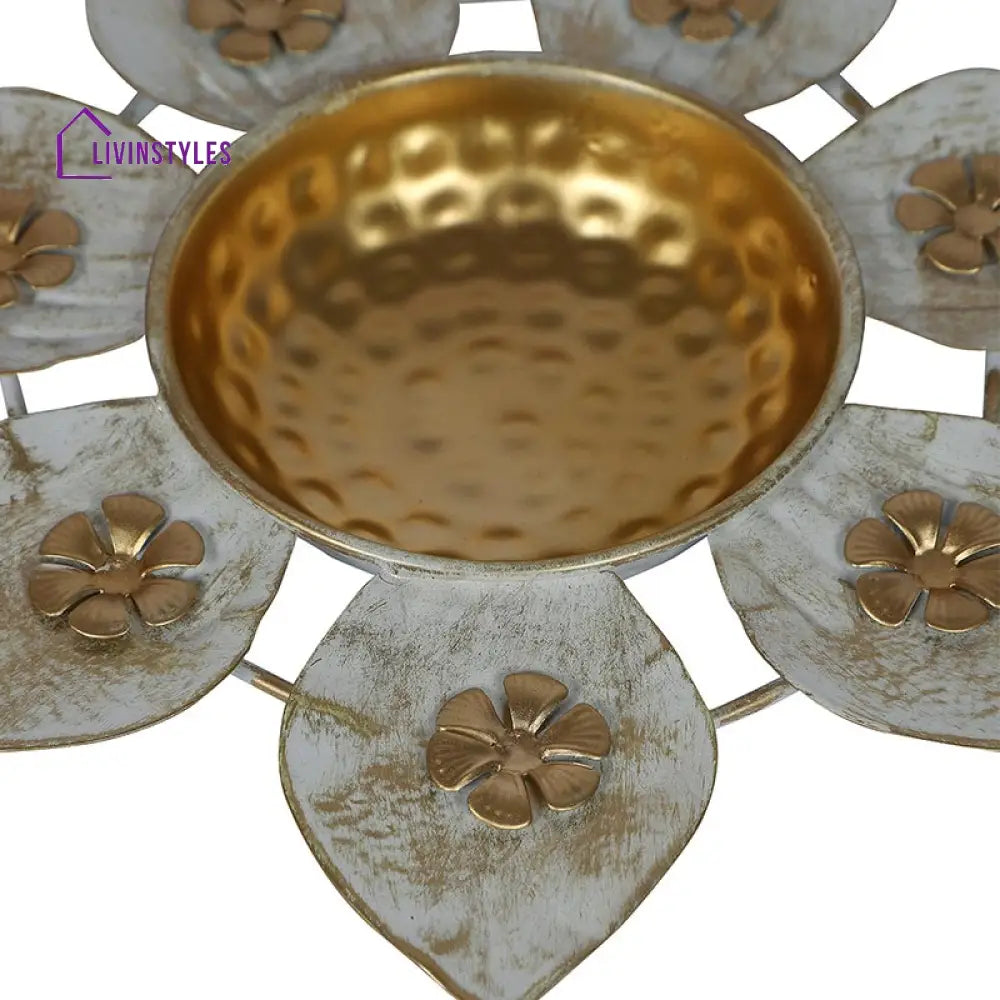 Royal Gold And White Floral Leaves Design Urli