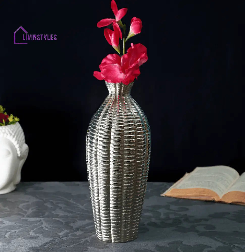 Serene Metallica Vase Silver