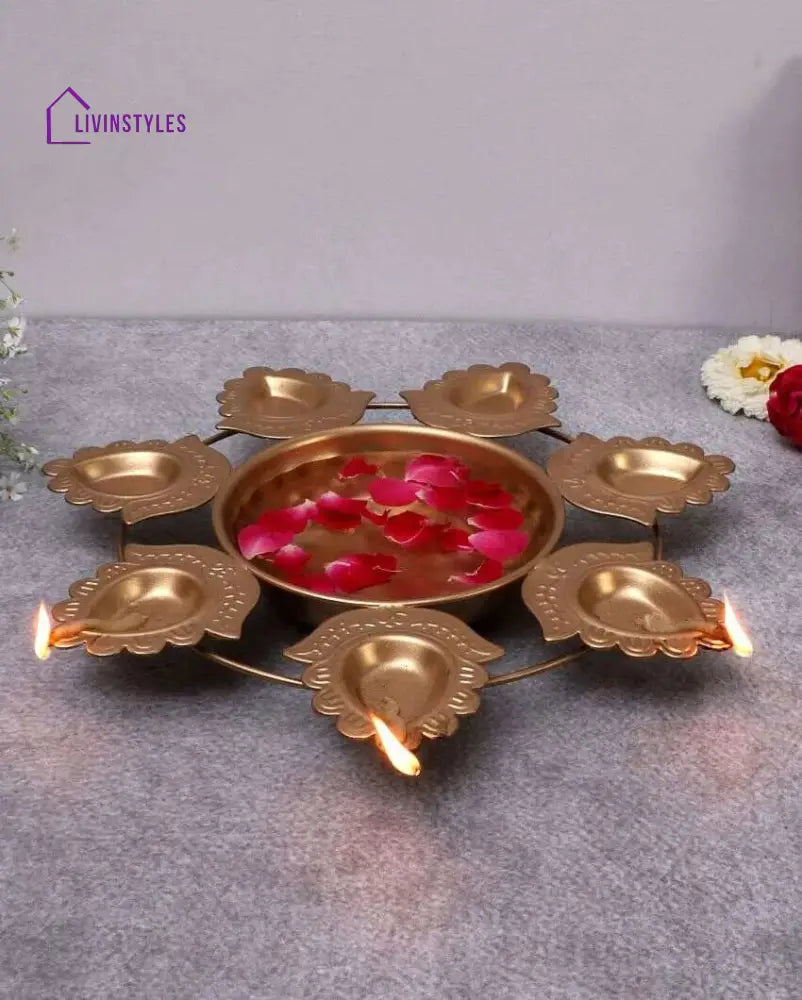 Small Iron Flower Diya Urli