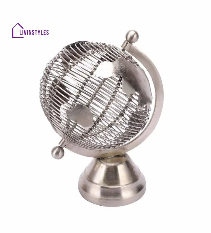 Solidarity Wired Metal Small Silver Globes