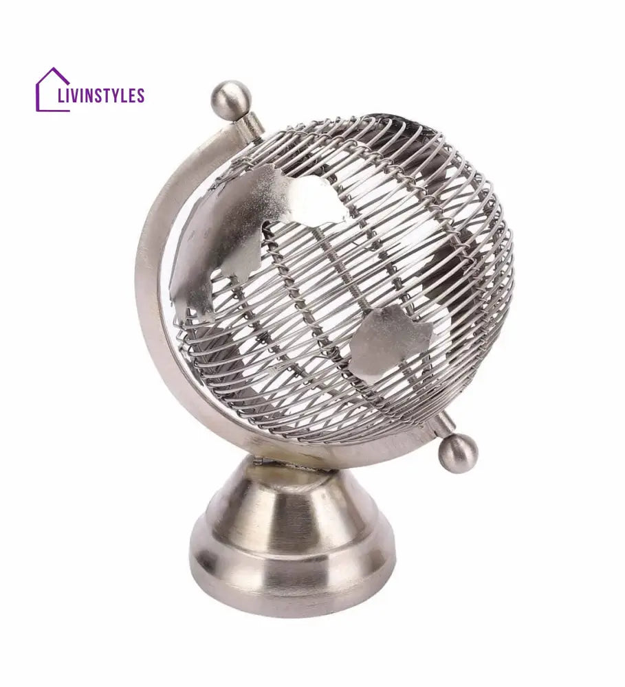 Solidarity Wired Metal Small Silver Globes