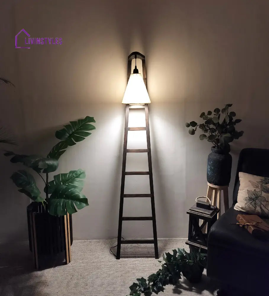 Stairway Wooden Floor Lamp With Brown Base And Jute Fabric Lampshade Lamps