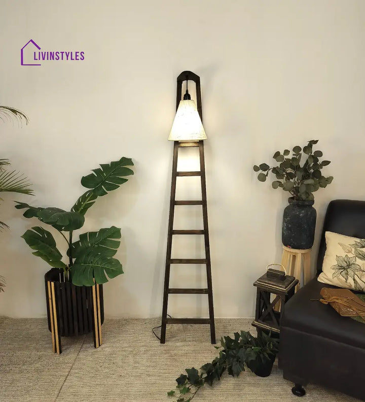 Stairway Wooden Floor Lamp With Brown Base And Jute Fabric Lampshade Lamps