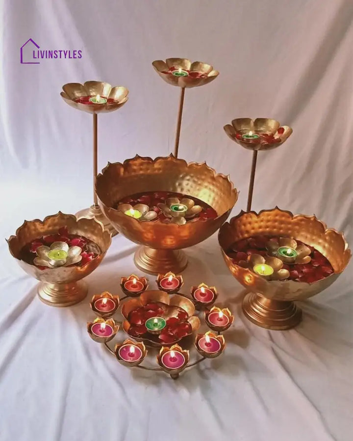 Taj Bowl Hammered Urli Candle Stand With Floating Diya Set