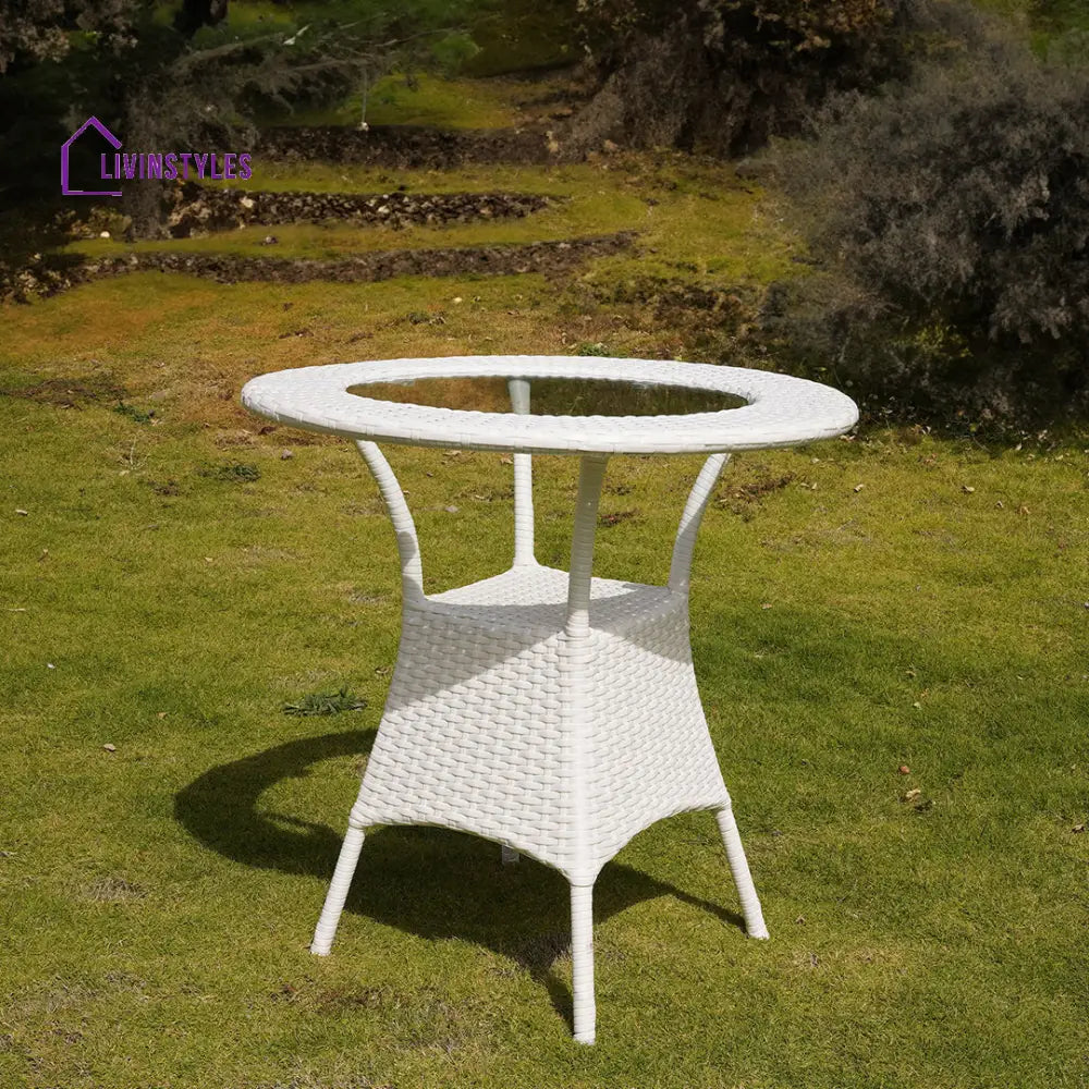 Tommen Outdoor Table